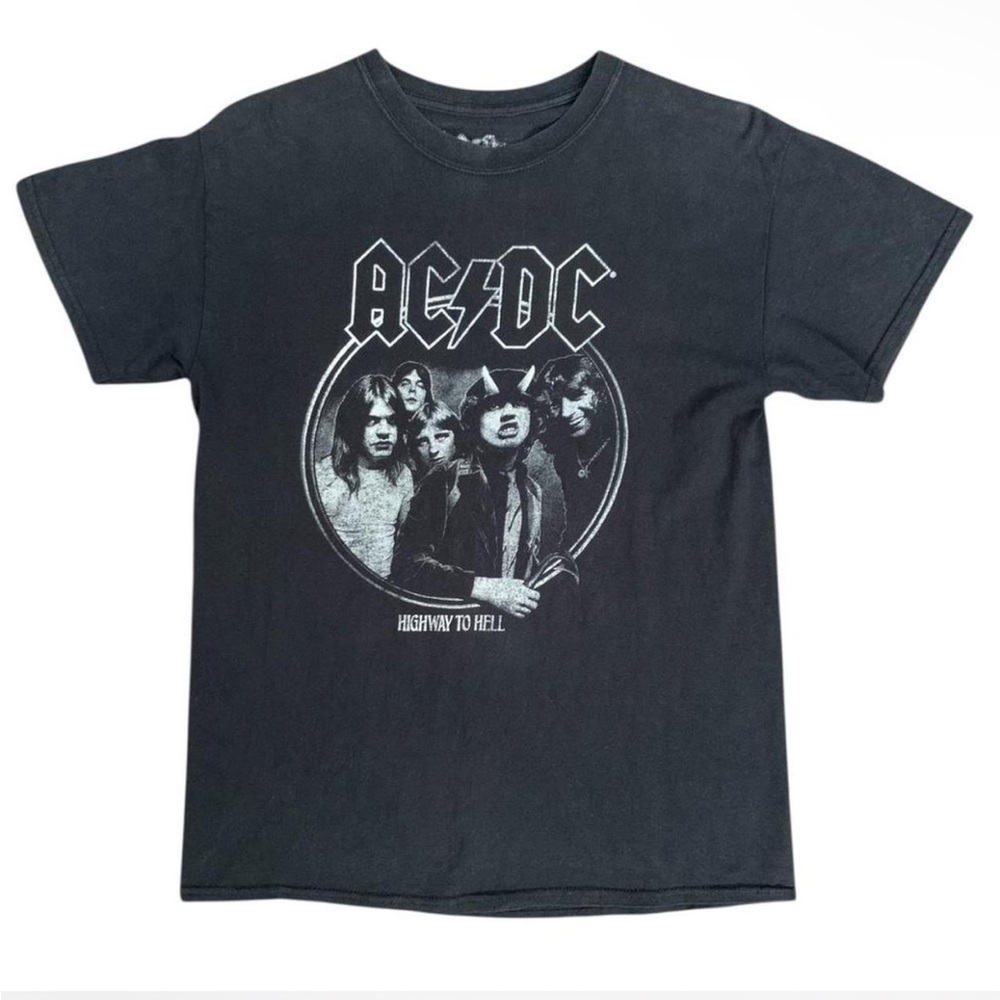 AC/DC Graphic T-shirt size Medium